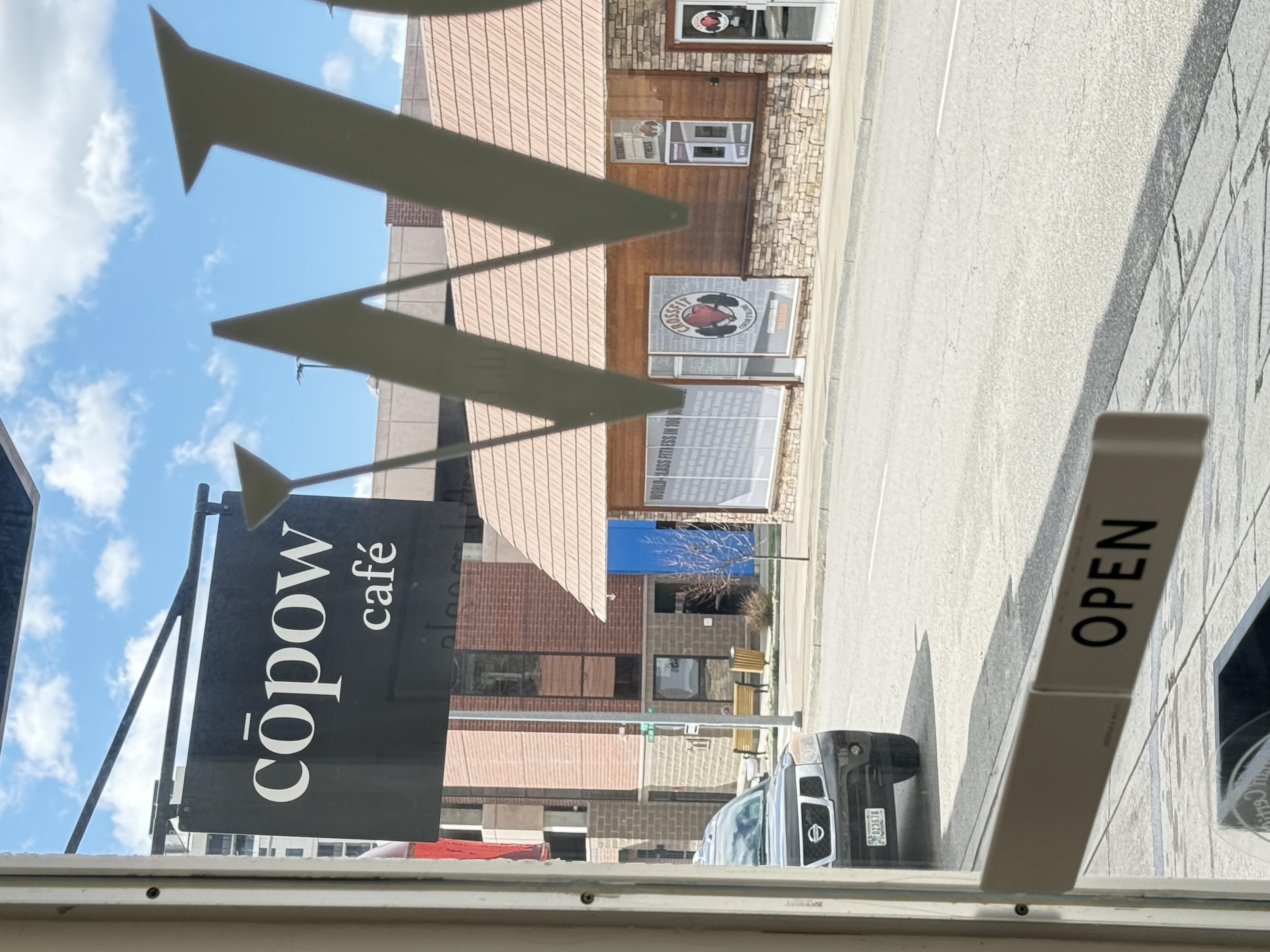 Run in Tea Review: Copow Cafe